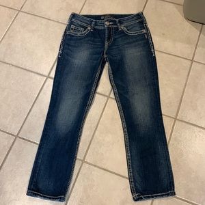 EUC Vintage Silver Suki Capris 27”